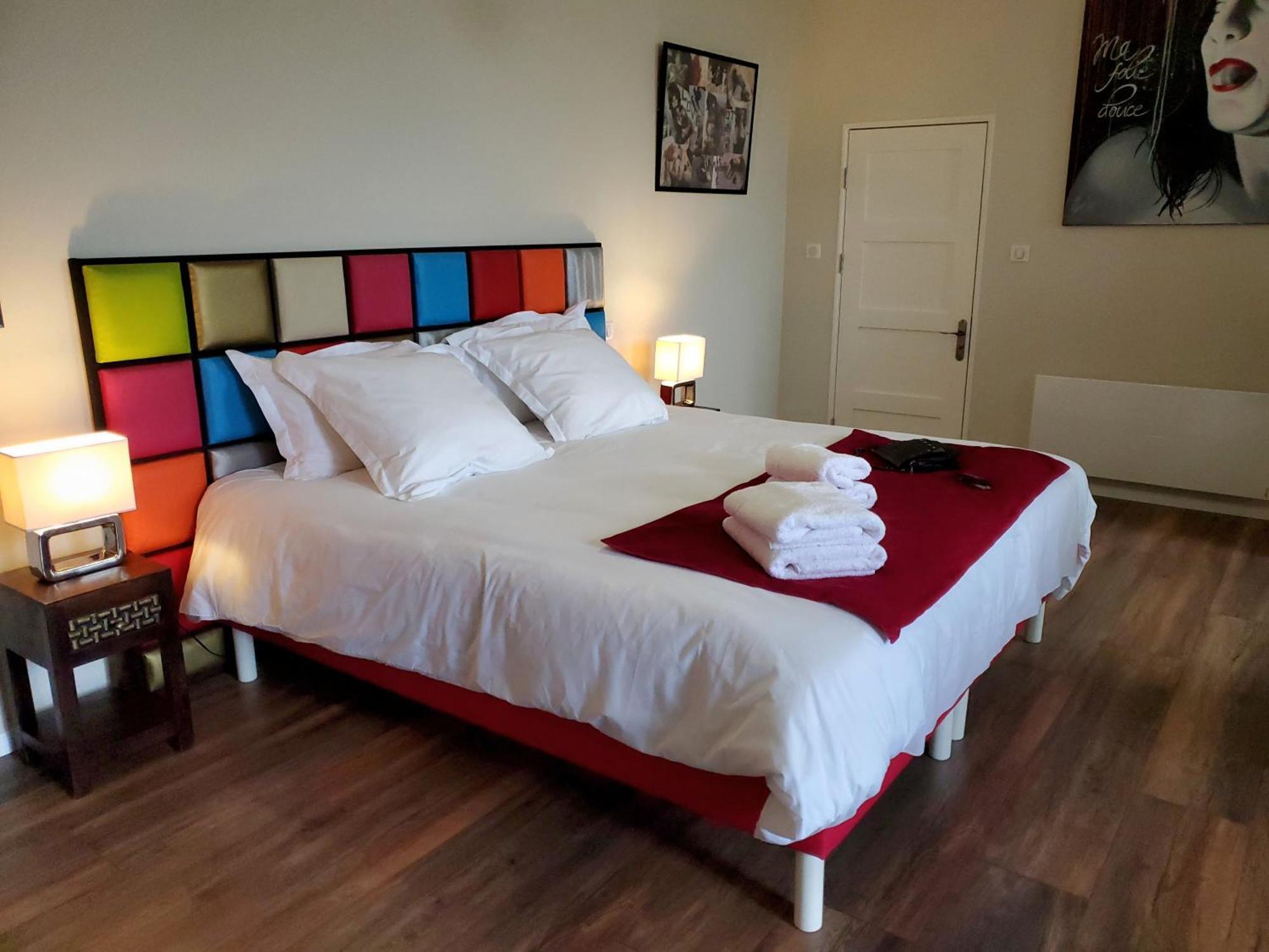 Bed and Breakfast Domaine De La Gemoliere à Gémozac Extérieur photo